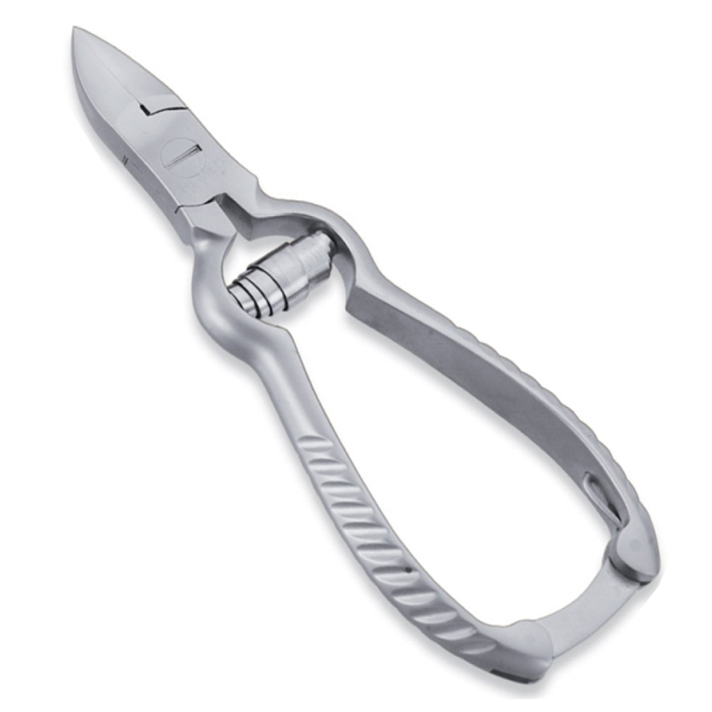 NAIL & PEDICURE CUTTERS